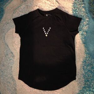 Darc Sport t-shirt in size XL, feat a limitd edition graphc numbered 135 of 1000